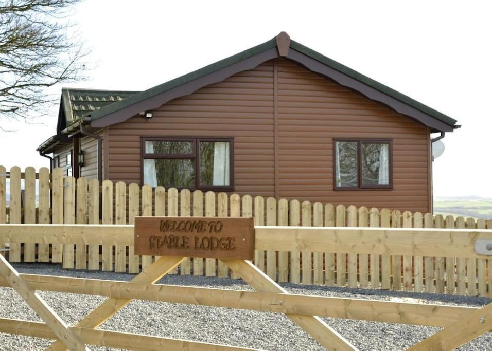 Lochhill Stable Lodge Castle Douglas Exterior photo